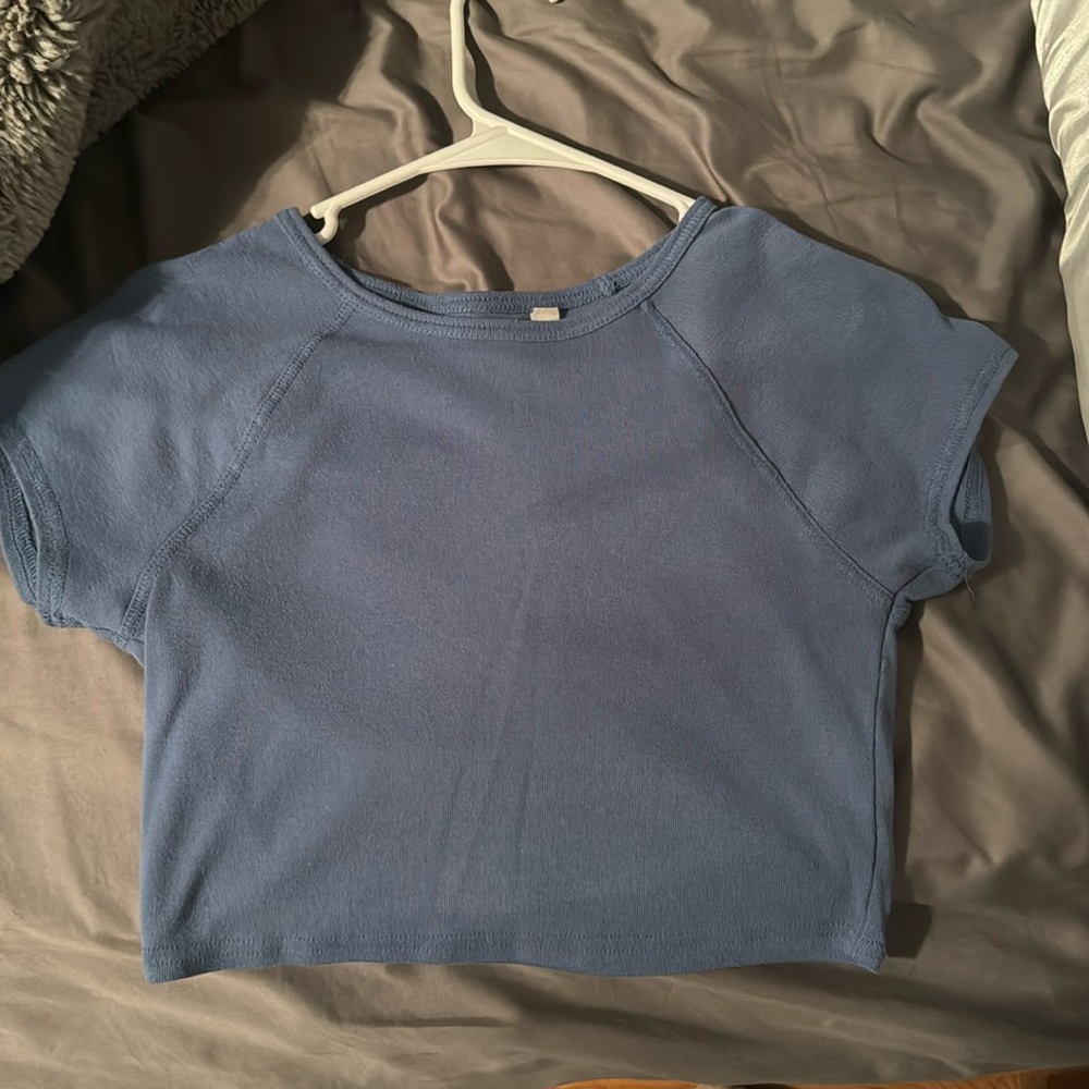 blue crop top